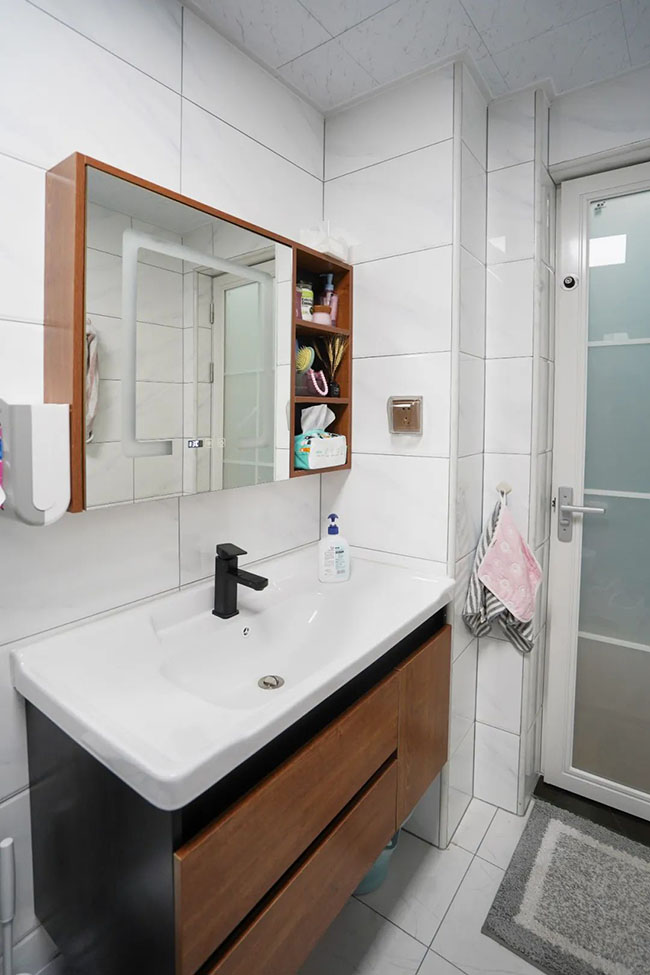 108㎡四居，打造室內(nèi)陽臺+休閑吧臺，體驗日系小清新生活